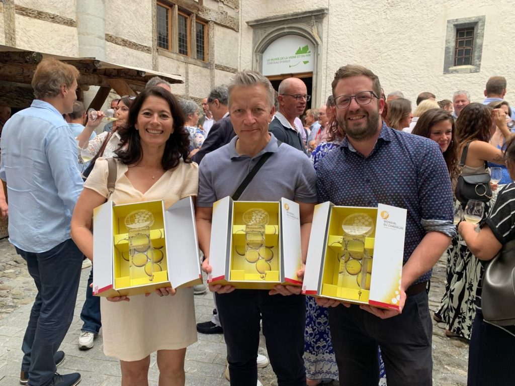 Isabelle Avenarius, Marc Vicari et Olivier Bucheli au Mondial du Chasselas à Aigle